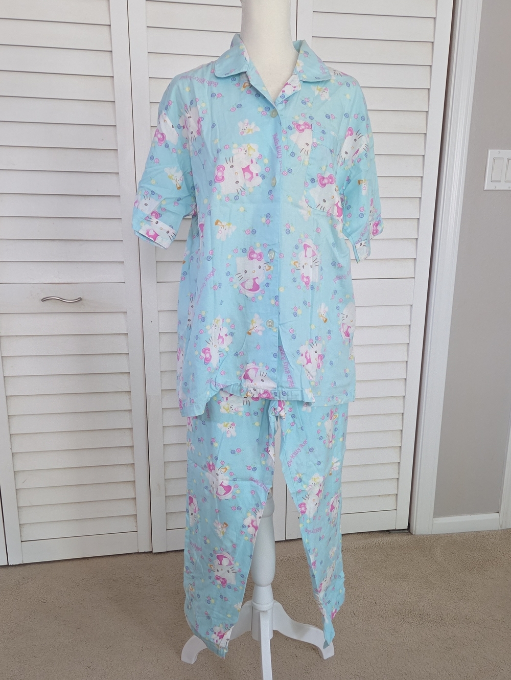 Hello Kitty Vintage Pajama Set